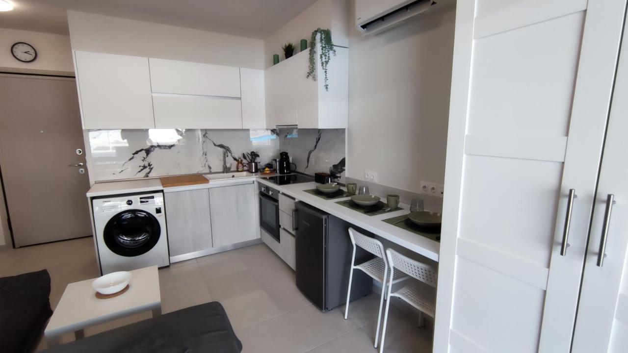 Antigona Nikiti Apartment Bagian luar foto