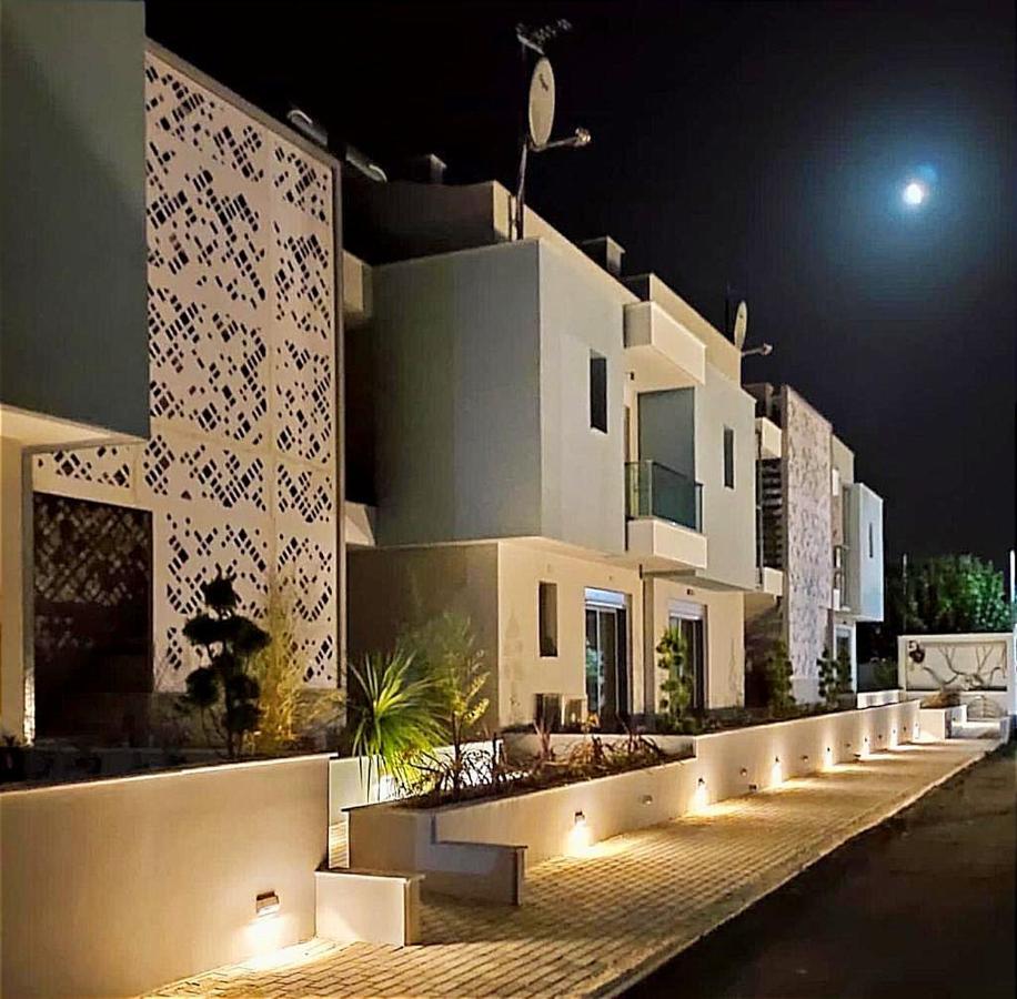 Antigona Nikiti Apartment Bagian luar foto